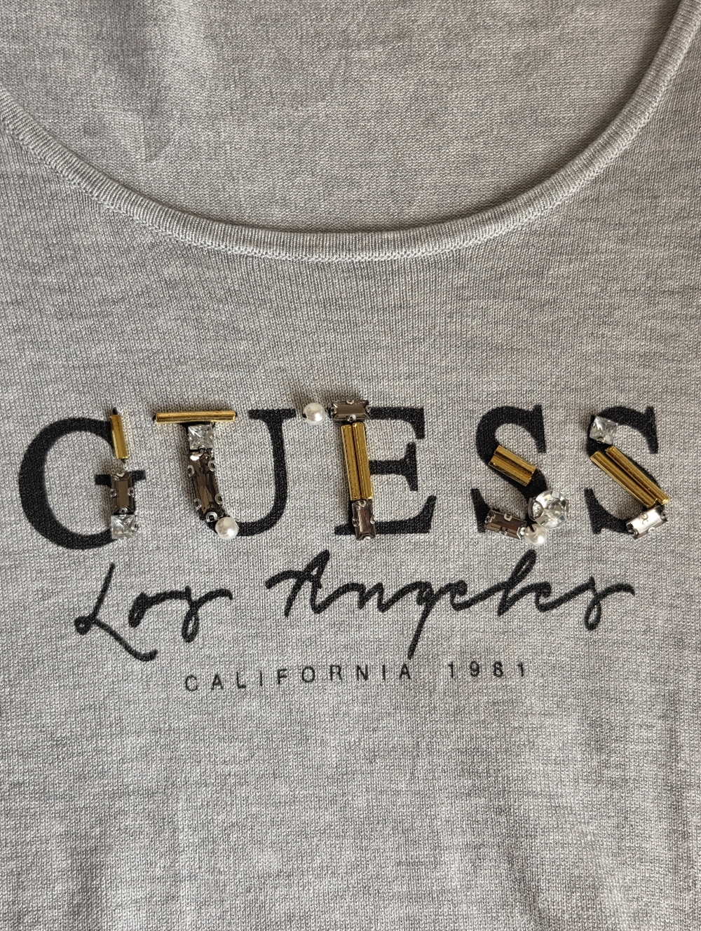 GUESS Women's Long Sleeve Gray Sweater Jewel Accents Size Small - Picture 3 of 10